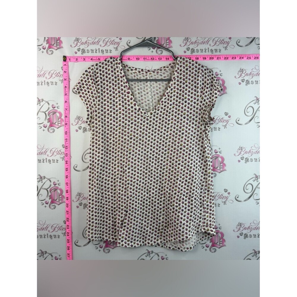 GAP tshirt top Flowy V neck top Cream Short Sleeve Top with Pink Floral Print
